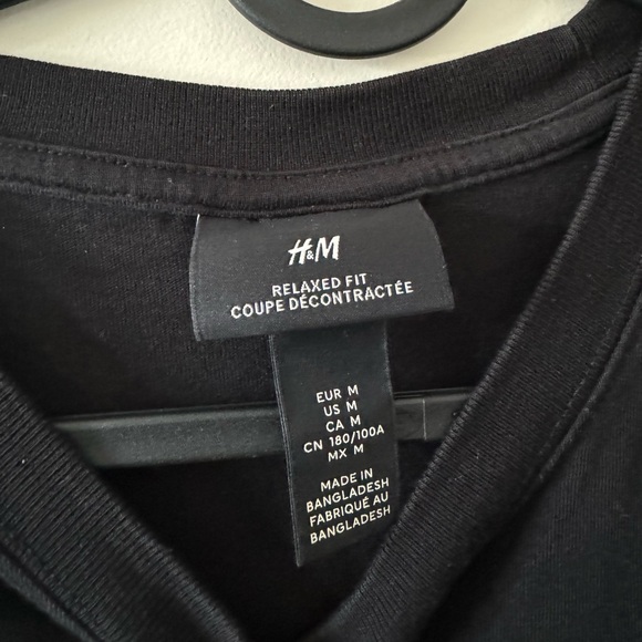 Baggy Graphic T-Shirt - Picture 2 of 3